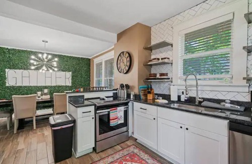 Midtown House | Fire Pit Pet Friendly 10 mins. to Beale St.