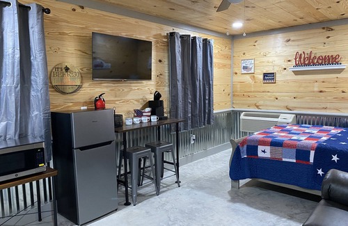 Caldwell Cottage | Firehouse 25 Tiny House #260 at Copperas Creek