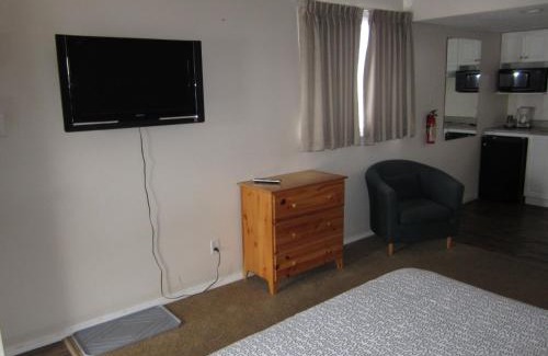 Smithers Hotel | Fireweed Motel