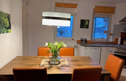 Kleines Wiesental Apartment | First floor apartment with bright conservatory, terrace, fireplace and WLAN - Apartment A