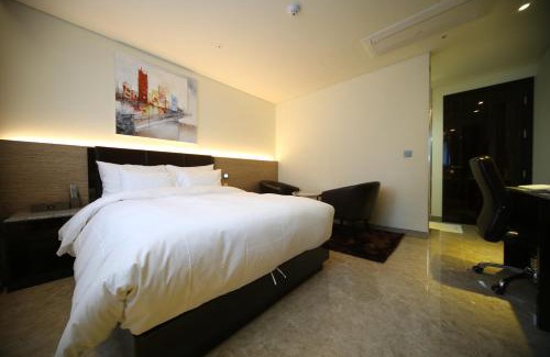 Guri Hotel | First Hotel