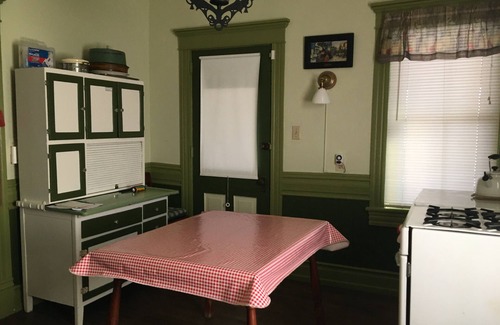 Alexandria House | Fish the "Little J"/Cozy Cottage convenient to Juniata College & Penn State