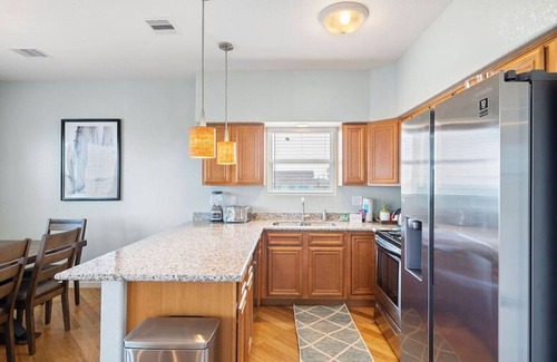 San Luis House | Fisherman's Dream: Game Room & Walk to Beach