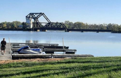 Port Clinton House | Fisherman's place, pet friendly, waterside, docking