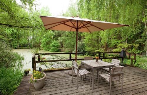 Opglabbeek Ski Chalet | Fishing Chalet, Opglabbeek