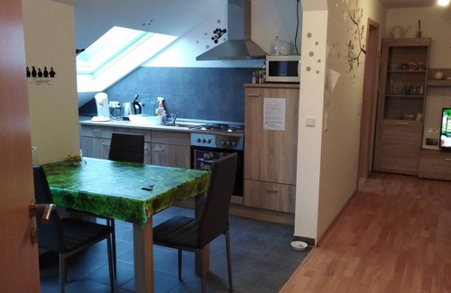 Pirmasens Apartment | Fitters' apartment maisonette with 5 single beds