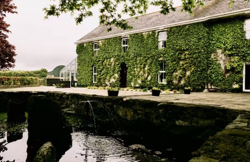 Stradbally Apartment | Fitz of Inch