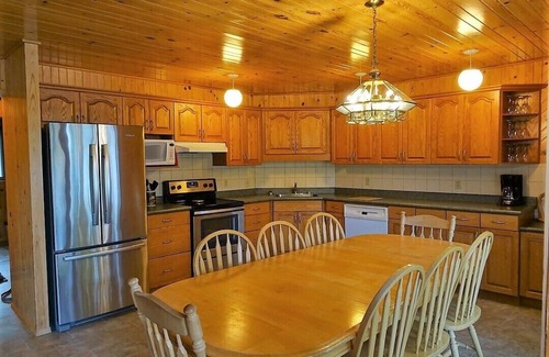 Sioux Narrows Nestor Falls Cottage | Five Bedroom Ultra-Deluxe Cottage - Sioux Narrows