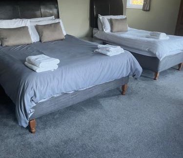 Manorhamilton Hotel | Five Glens Inn