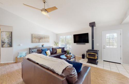 Oakhurst House | Five Oaks Circle Ranch