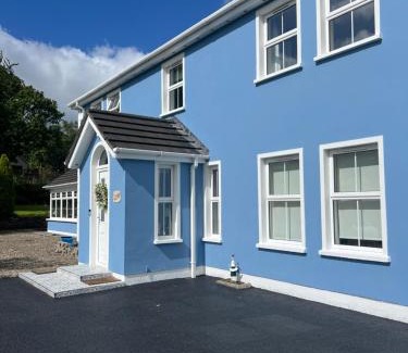 Londonderry Bed & Breakfast | Five Oaks