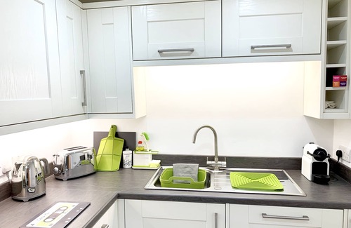 Cambridge House | Five star private & quiet place, very close to Cambridge centre