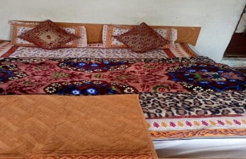 Laripora House | Fiza Guest House, Pahalgam