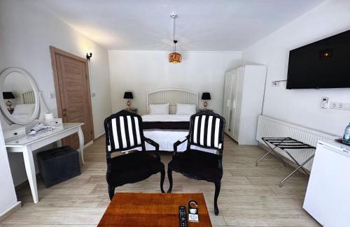 Tokoglu Hotel | Fizzio Alaçatı Hotel