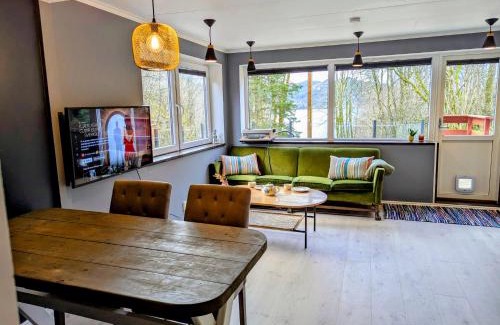 Lindas House | Fjord View Cabin Near Bergen & Nature