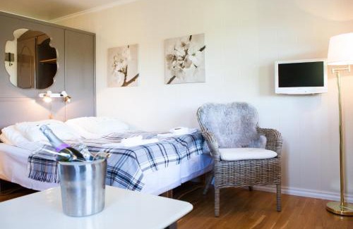 Fotlandsvag Hotel | Fjordslottet Hotel