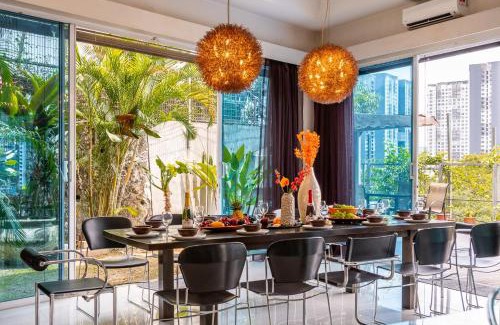 Kampung Haji Abdullah Hukum Villa | Flame of the Forest Retreat 38Pax 8R7B Pool Villa Kuala Lumpur