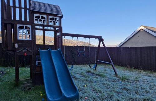 Mountain Ash Apartment | Flat 1, Self Catering, Modern studio apartment, Tynte Hotel