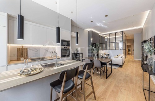 Hispanoamerica Apartment | Flat #2, 10m walk to Bernabéu, Real Madrid stadium
