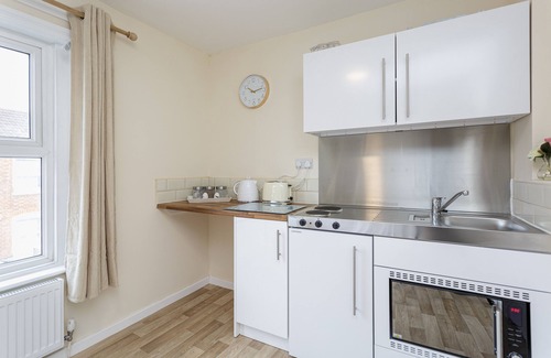 Southampton City Centre Apartment | Flat 3 - Luxury Blackberry Apartments