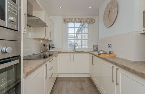 Chester Cottage | FLAT 4A, character holiday cottage, with a garden in Chester