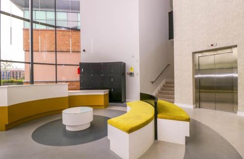 Slough Apartment | Flat 53
