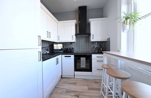 New Cross House | Flat C, 60 Lewisham Way, London, SE14 6NY,United Kingdom