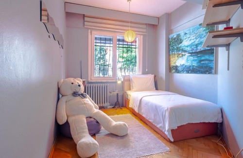 Kadikoy Apartment | Flat Close to Popular Attractions in Kadikoy