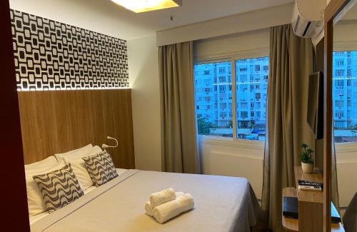 Ipanema Apartment | Flat Ipanema 2 Quadras da Praia - Estacionamento gratuito