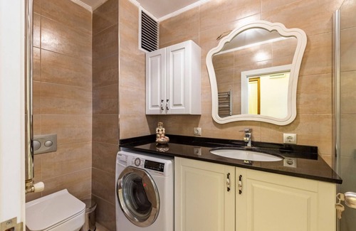 Uskudar Apartment | Flat near Bosphorus Coast with View in Uskudar