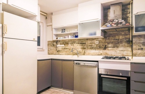 Bomonti Apartment | Flat w Garden 15 min to Cevahir Mall in Sisli