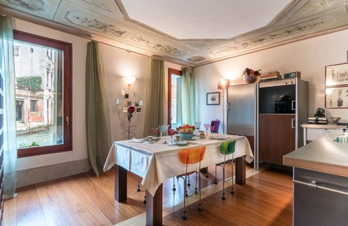 Castello Apartment | Flavia House at the Morosini - Luxury Design Home