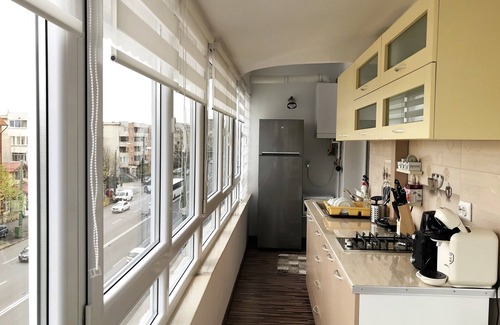 Brasov Apartment | Fleur De Lys :PERFECT choice if you are in Brasov on vacation or for bussiness