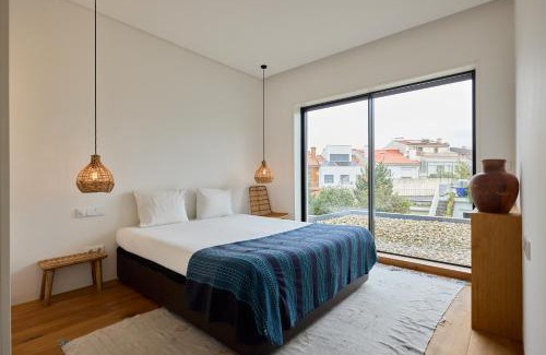 Vilarinha House | FLH Secluded Porto Haven with Pool