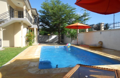 Wolmar Villa | Flic En Flac: VILLA with garden