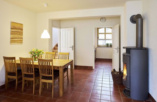 Gorzig House | Fliederhaus mit 92 m² auf 2 Ebenen für 6+2 Pers., 3 Schlafzimmer, 3 Bäder