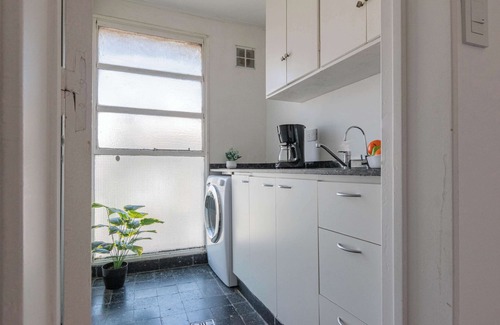 Recoleta Apartment | Fliphaus + Libertador 1000 - 1 Bd Recoleta Cemetery