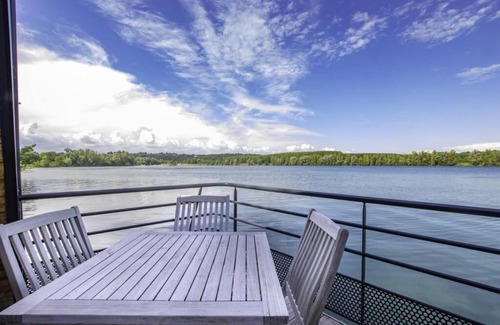 Beautiran Boat Rental | Floating house/Houseboat ★ Baurechinsolite