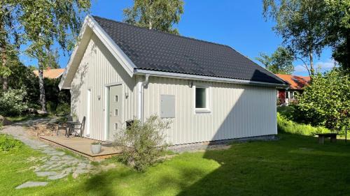 Floda House | Floda, Minihus på 62m2 för plats för 4 vuxna och 2 barn