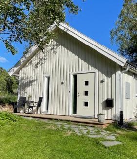 Floda House | Floda, Minihus på 62m2 för plats för 4 vuxna och 2 barn