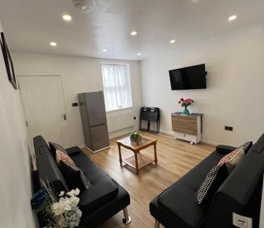West Bromwich House | Florence House - Best-in-Class Bespoke Corporate & Contractors Accommodation