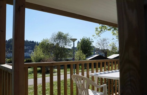 Saumur House | Flower Camping L'Ile d'Offard * - Mobil home Comfort 24m2 2 bedrooms + covered terrace 7m2 + edge of Loire + TV 4 persons