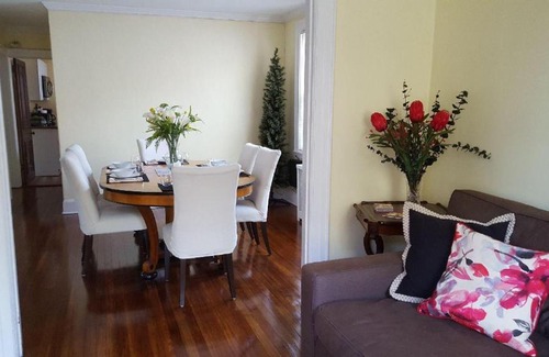 Queens Apartment | Flushing Meadows-Queensboro Hill Gem