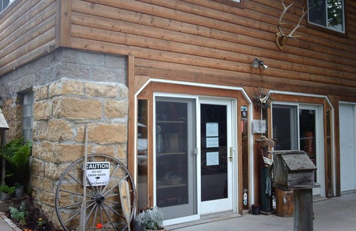 River Falls Cabin | Fly Fishing River Chalet, Fly Shop, Guides, Schools, & Kayaks!