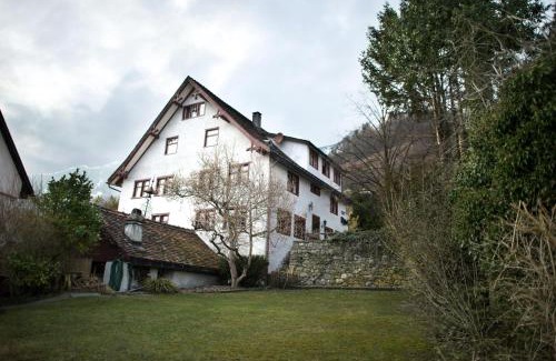 Amden Hotel | Flyhof