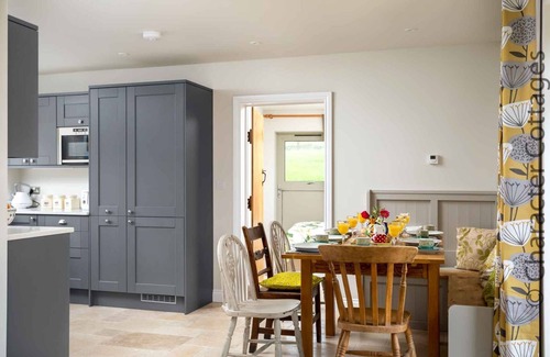 Bourton Cottage | Flynn's Barn