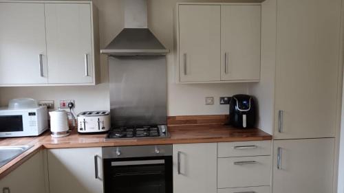 Barnsley Villa | Folly Lodge