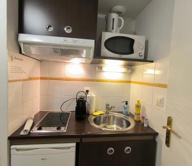 Idron Apartment | Fonctionnel-Calme-Parking gratuit-Wifi