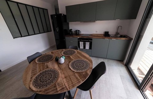 Saint-Paul-en-Foret Villa | For rent, on the second floor of our Californian villa