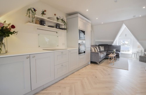 Seaton Cottage | FORE STREET HOUSE - APARTMENT 3, family friendly in Seaton, Devon